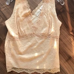 Worthington beige lace tank top large